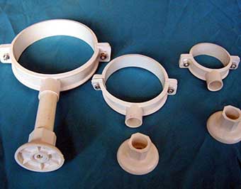 所有线管、水管必须用管卡固定