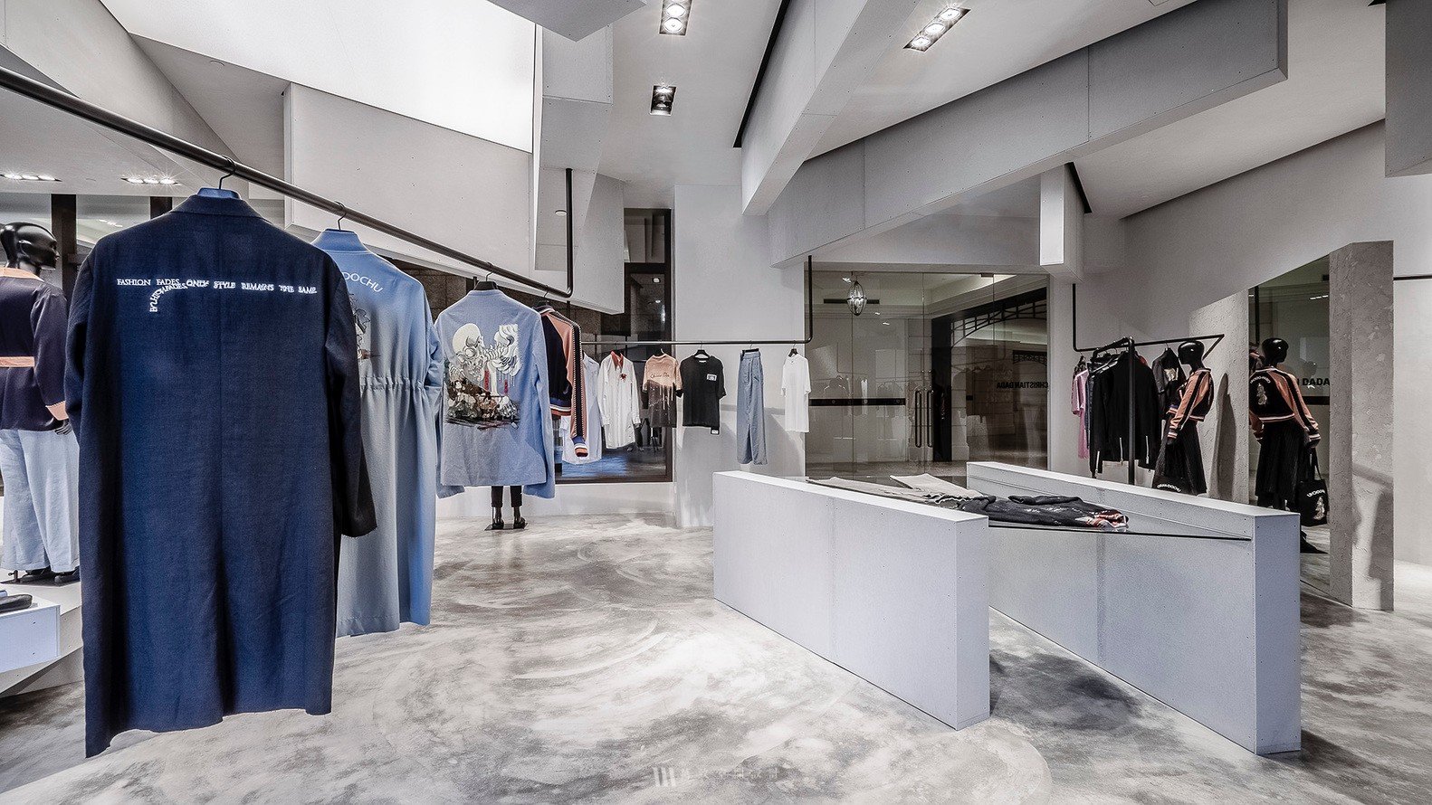 服装店装修手续